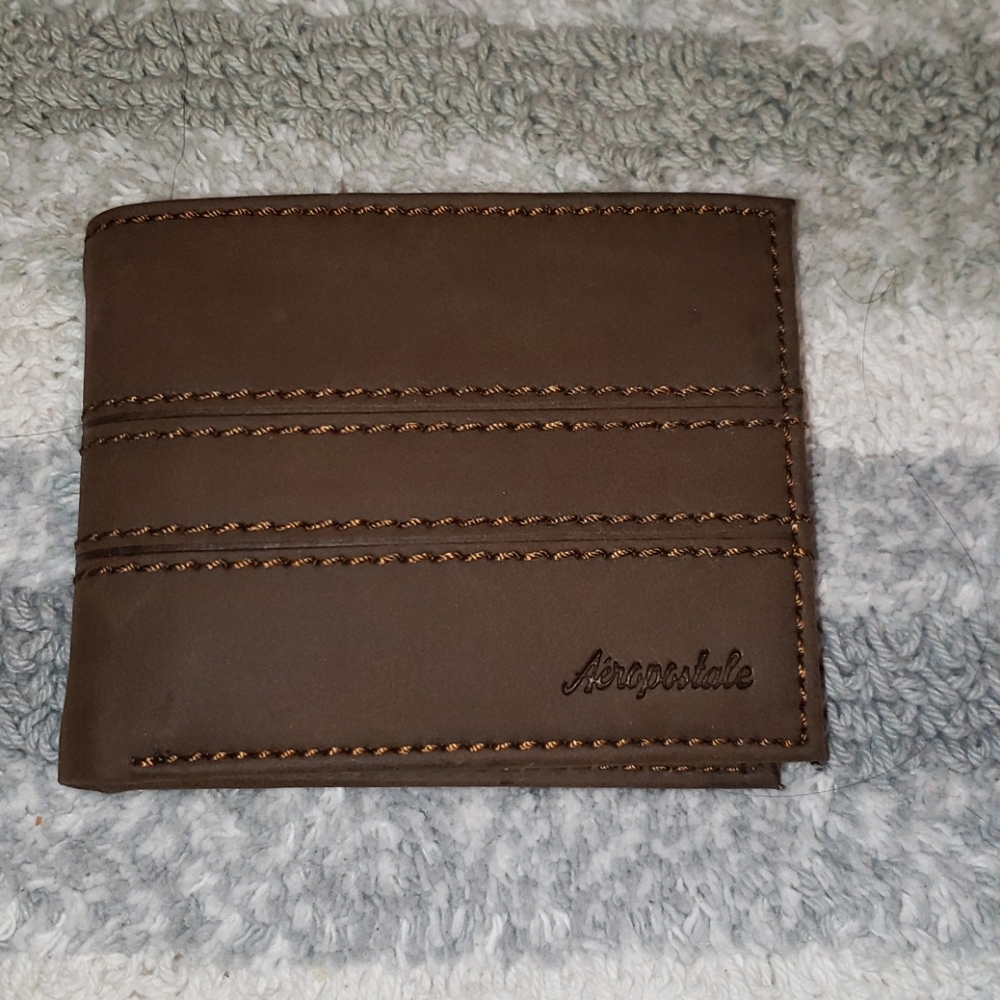NWOT Men's wallet
